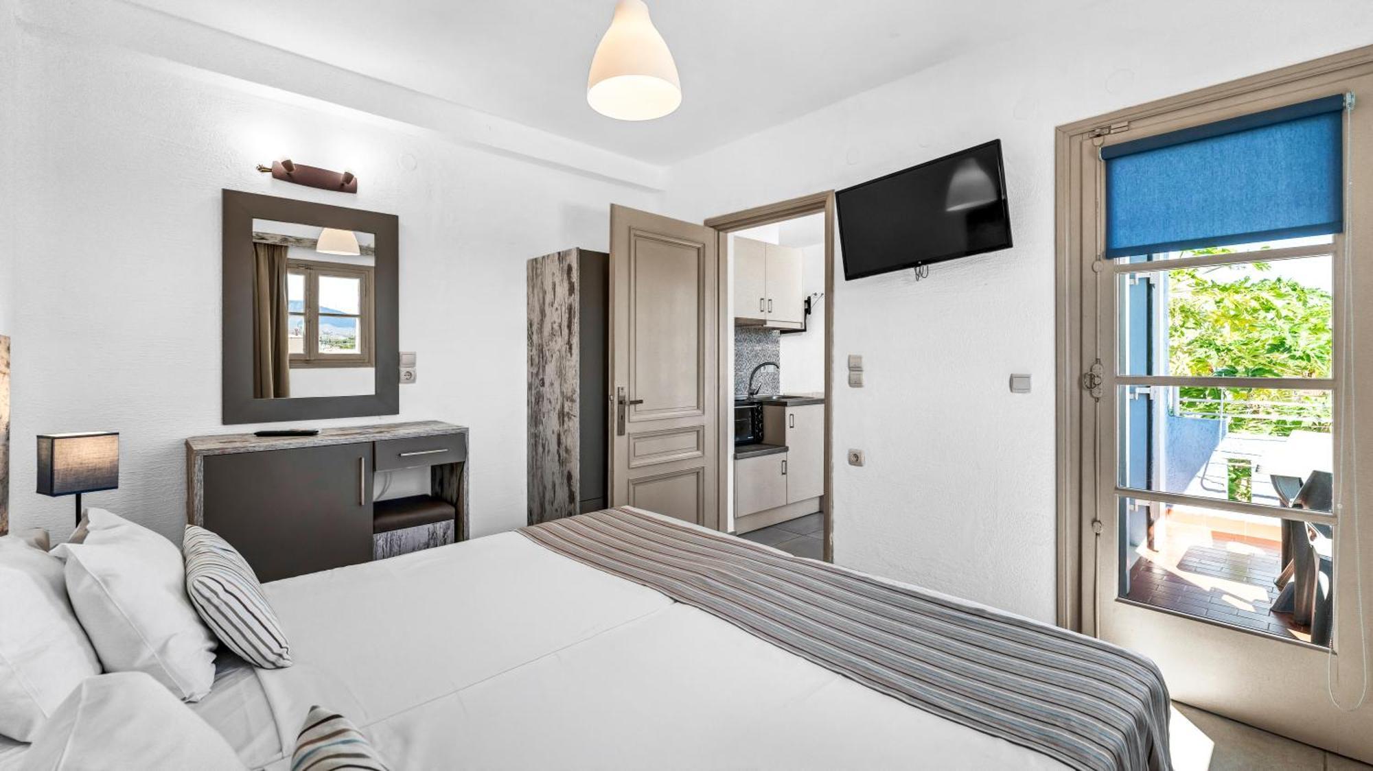 Evina Rooms & Suites Kokkini Hani Exterior photo